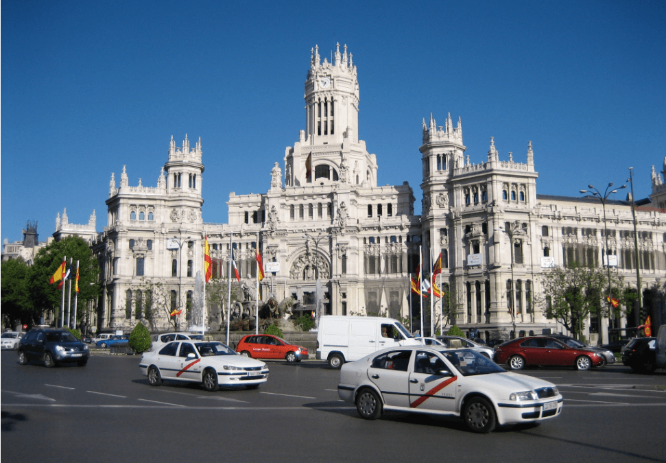 Today more than ever you need to discover the different means of transport in Madrid